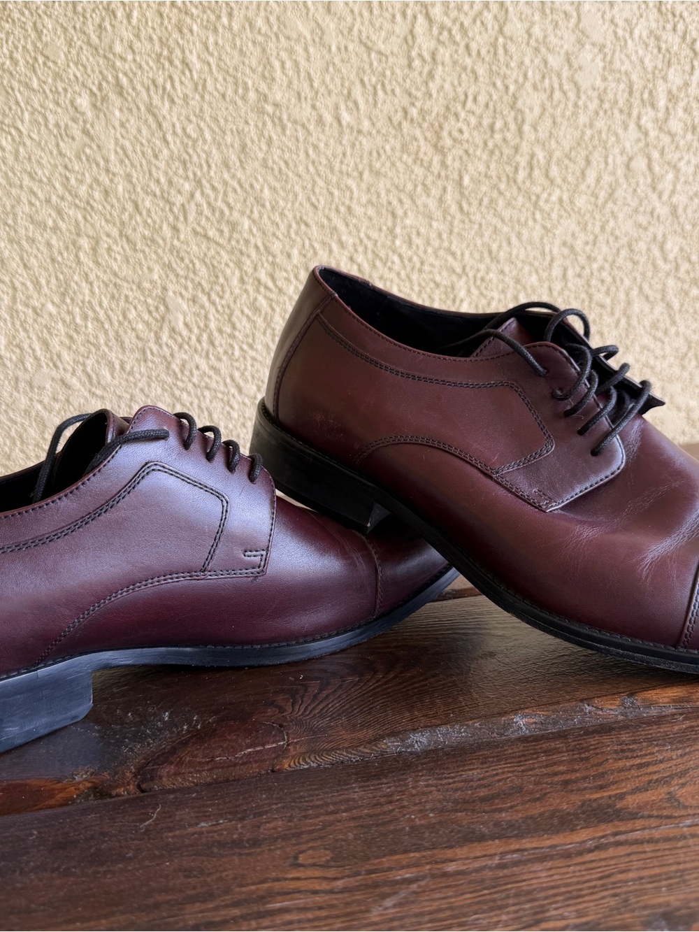 Johnston & Murphy Men's Burgundy Leather Derbys